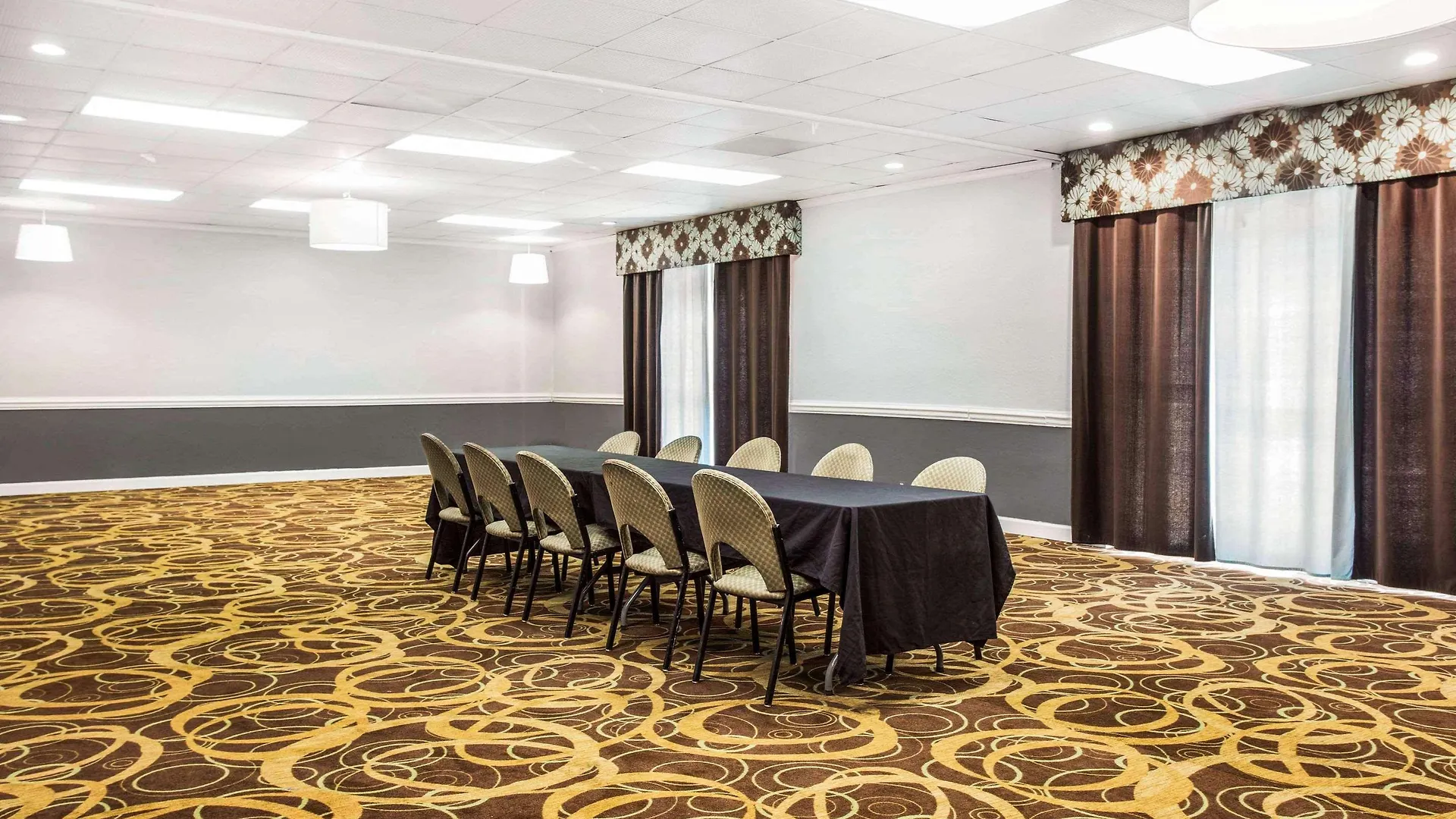 Hotel Quality Inn & Suites University Area Charlotte