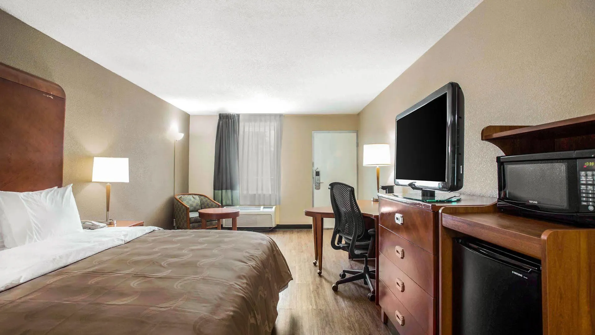 Quality Inn & Suites University Area Charlotte